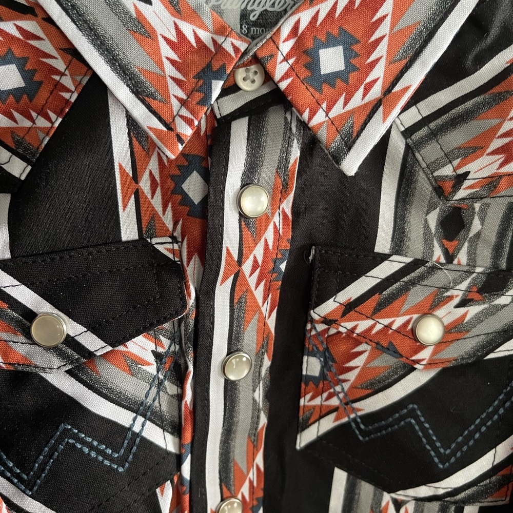 Wrangler Aztec Pattern Shirt - Picture 2 of 5